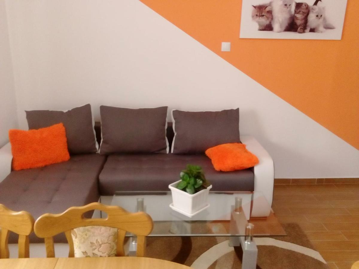 Jan 1 Apartment Pula Bagian luar foto